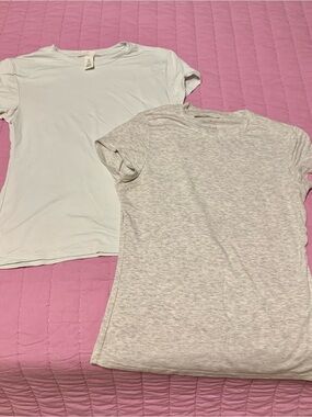 H&M and SHEIN bundle Crewneck Tees